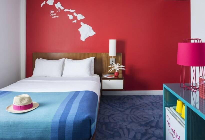 Shoreline Hotel Waikiki