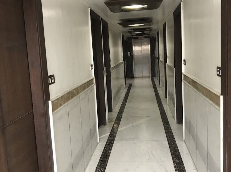 ホテル Sun International