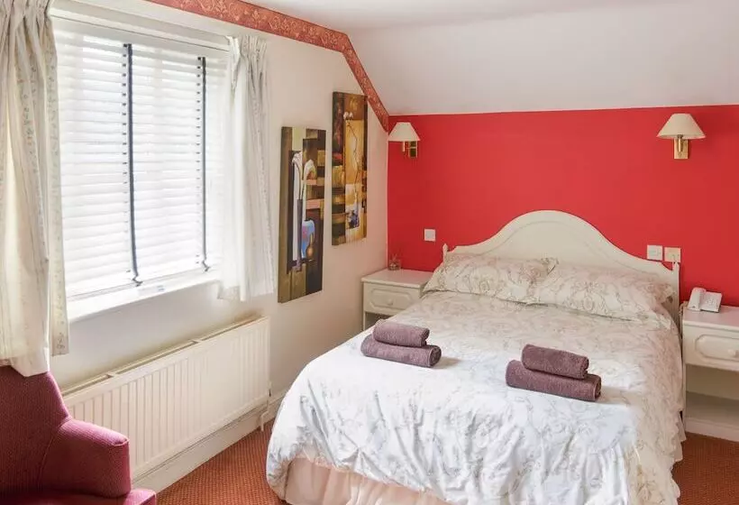 Otel The Bell At Boxford