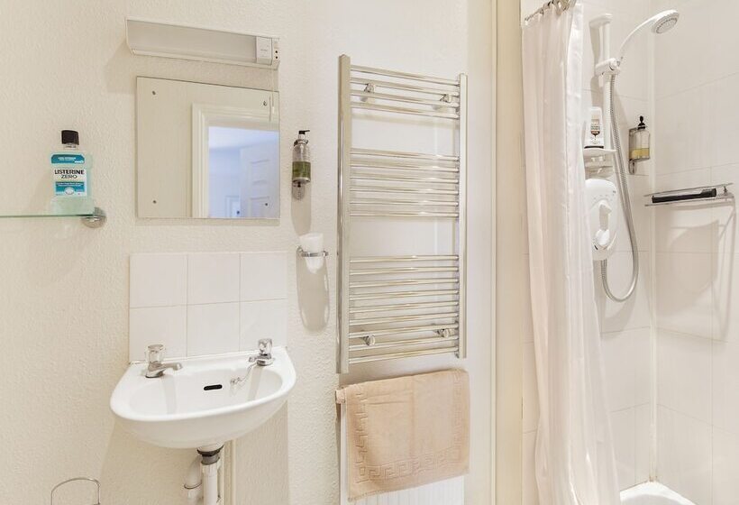 ホテル The Bell At Boxford