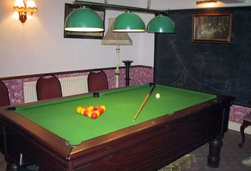 Otel The Bell At Boxford