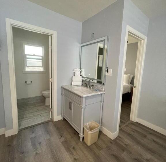 酒店 The Palomar Inn