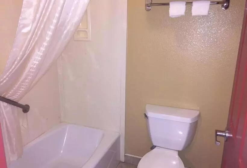 Otel Thunderbird Lodge