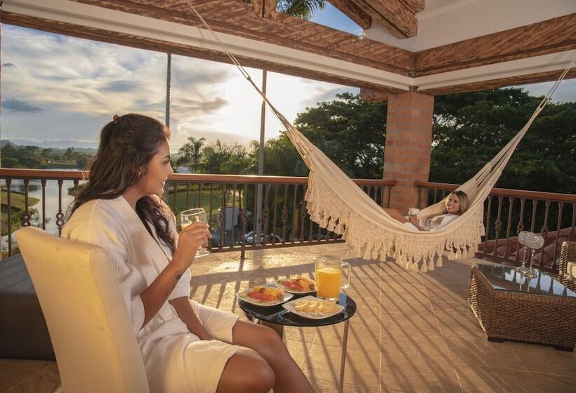 Visus Hotel Boutique & Spa