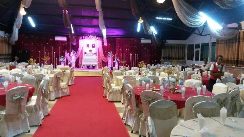 Urban Rose Hotel & Apartments