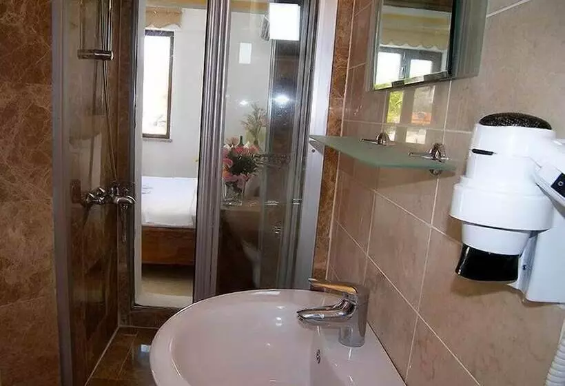 فندق Calypso Plus