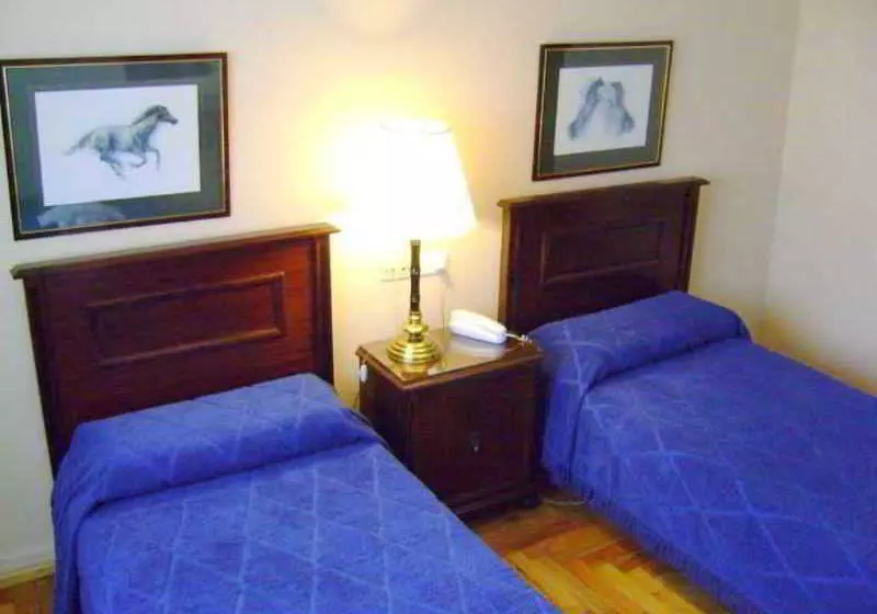 Hotel Corona