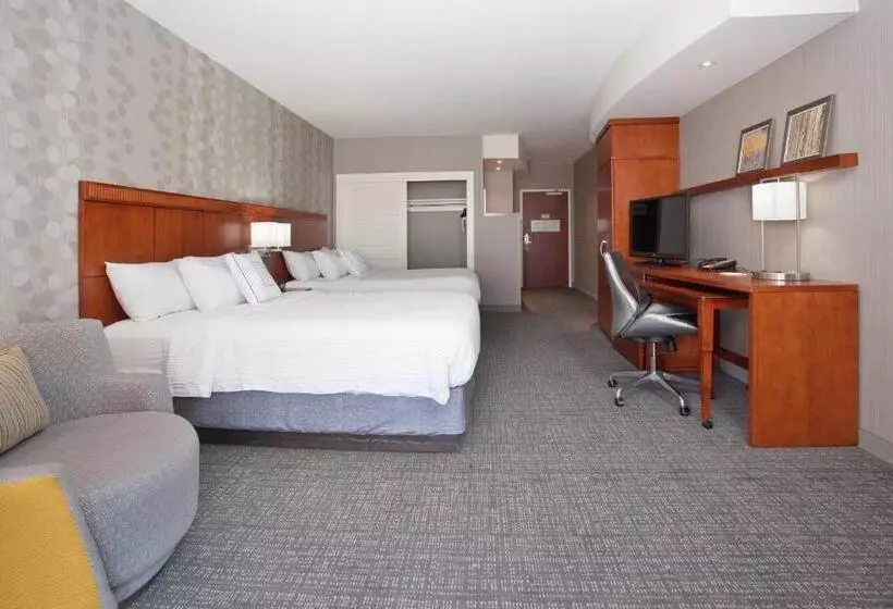 호텔 Courtyard Casper