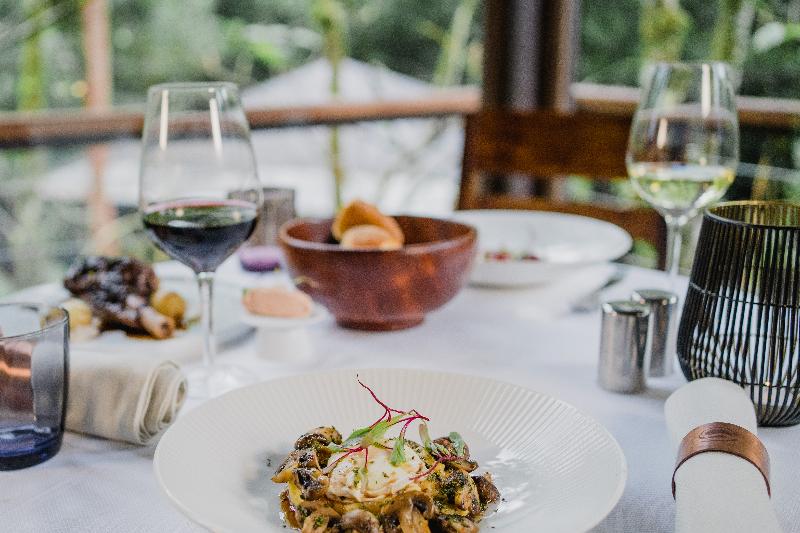 酒店 El Silencio Lodge And Spa