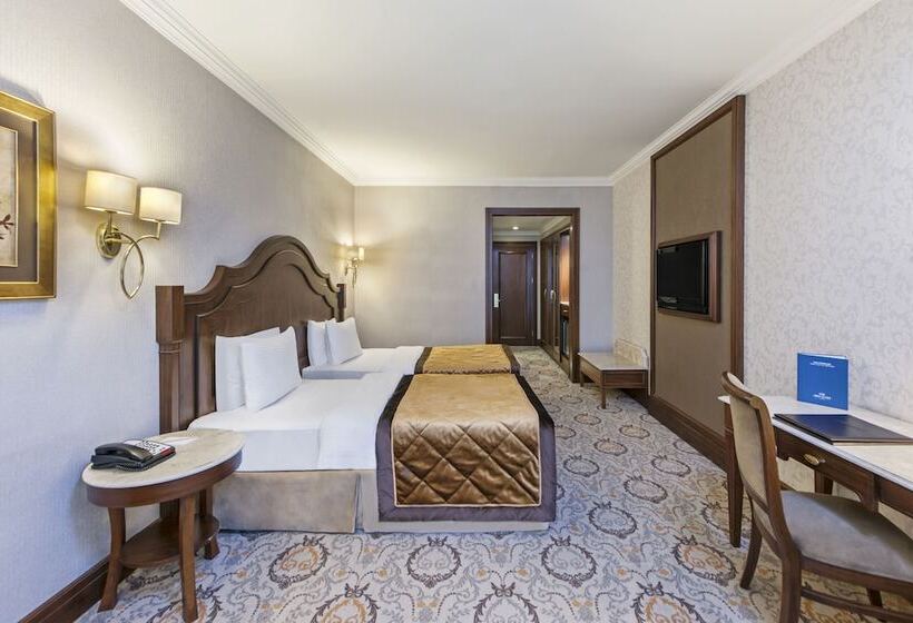 ホテル Elite World Van