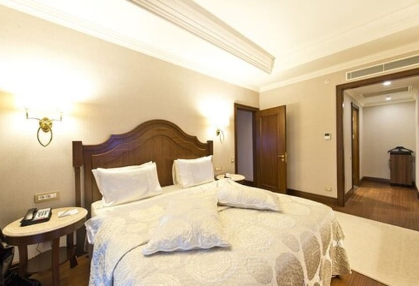 ホテル Elite World Van