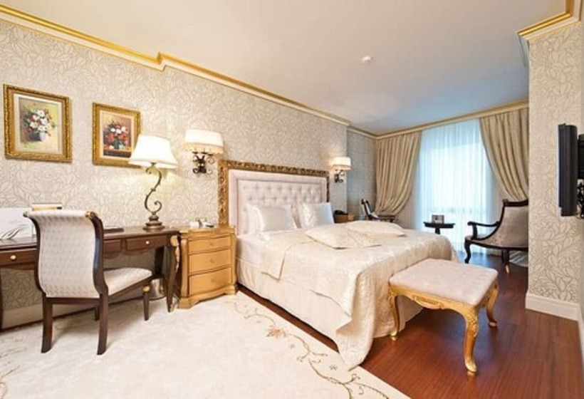 ホテル Elite World Van