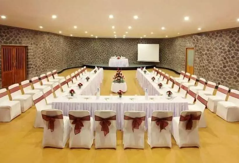 Great Trails Yercaud By Grt Hotels