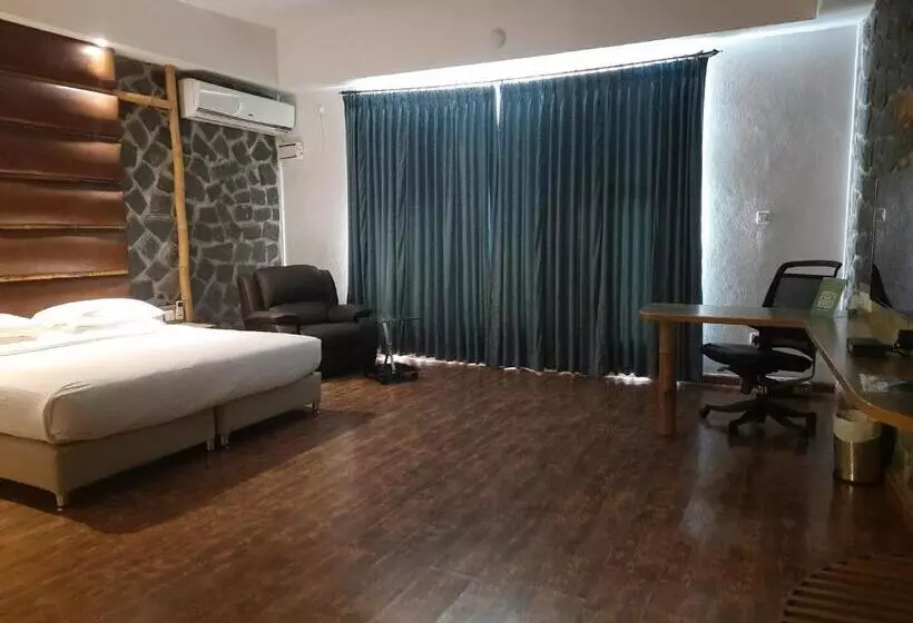 Great Trails Yercaud By Grt Hotels