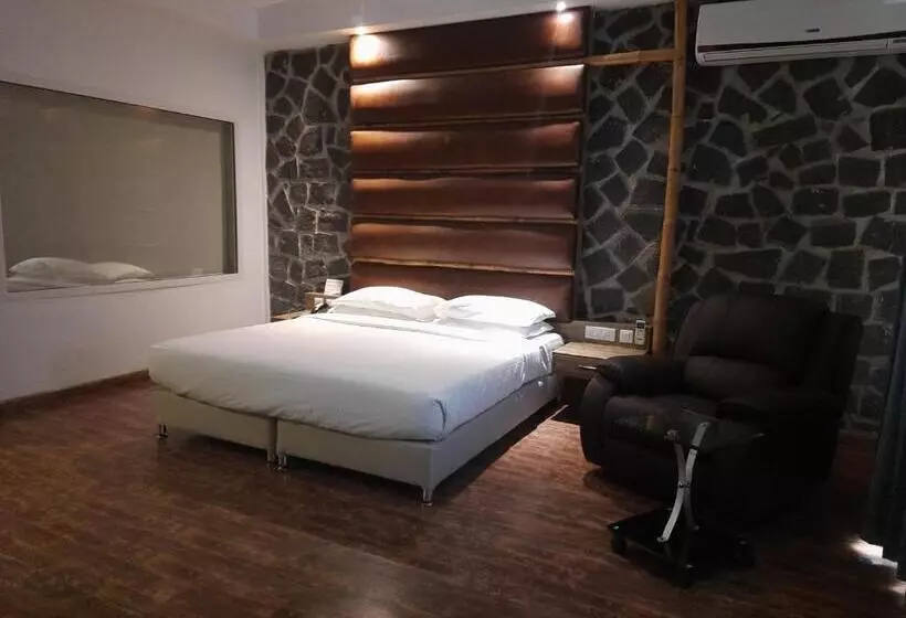 Great Trails Yercaud By Grt Hotels