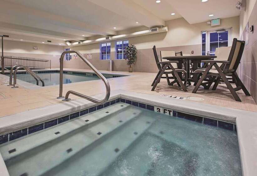 فندق La Quinta By Wyndham Lancaster