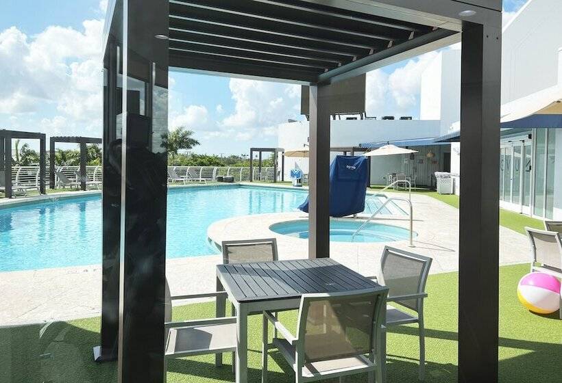 בית מלון כפרי Nuvo Suites