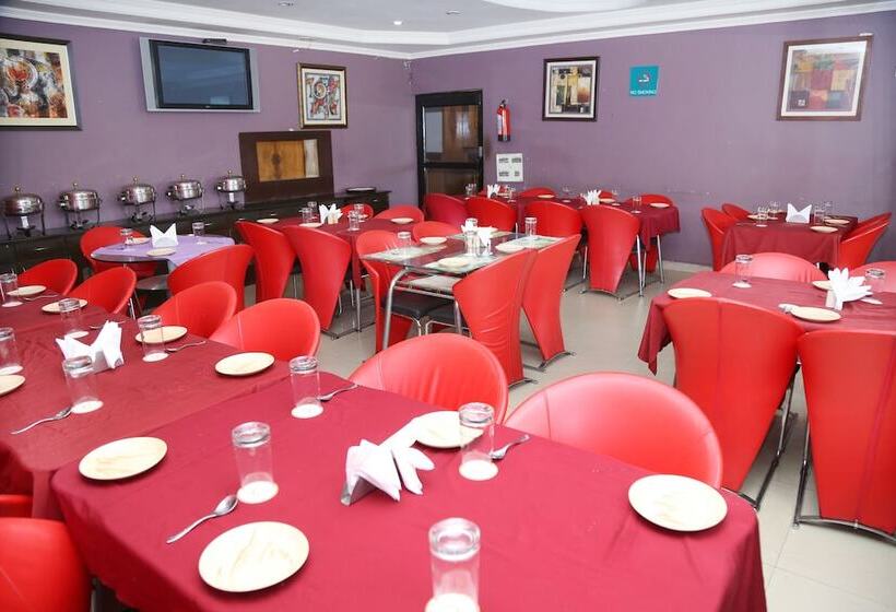 בית מלון כפרי Pacific Inn Suryansh