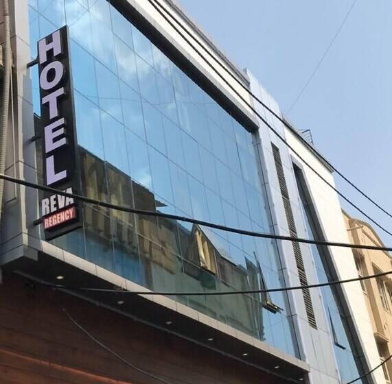 Hotel Reva Regency