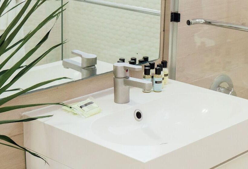 בית מלון כפרי Riviere South Beach