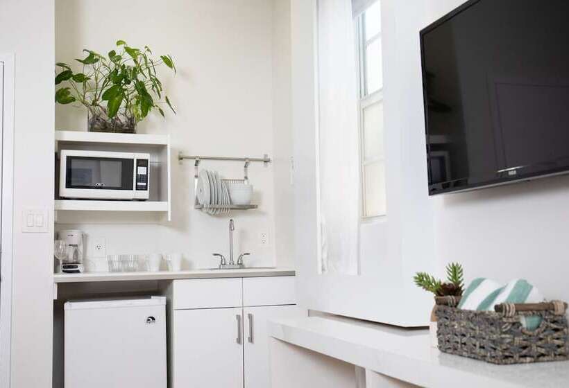 בית מלון כפרי Riviere South Beach