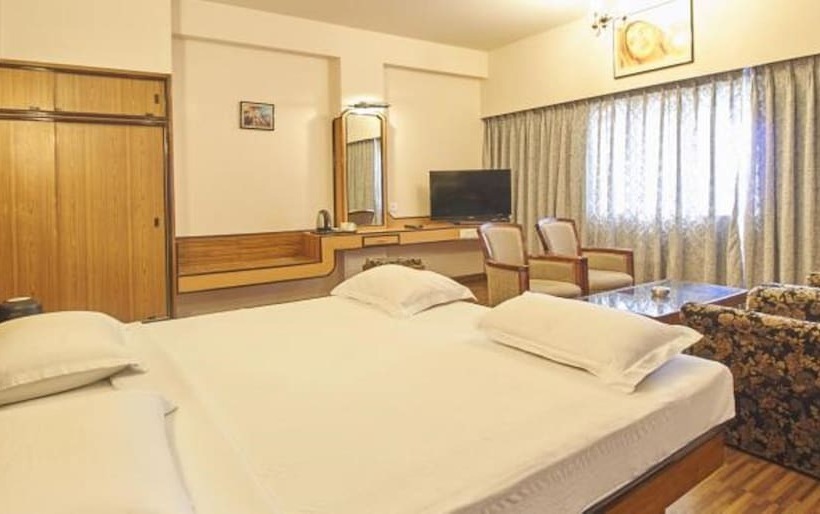 هتل Sindhuri Park