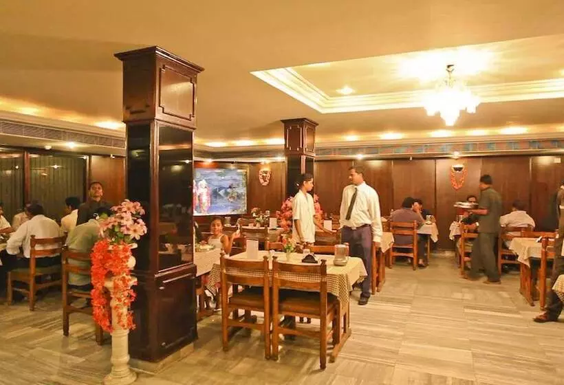 בית מלון כפרי Sindhuri Park