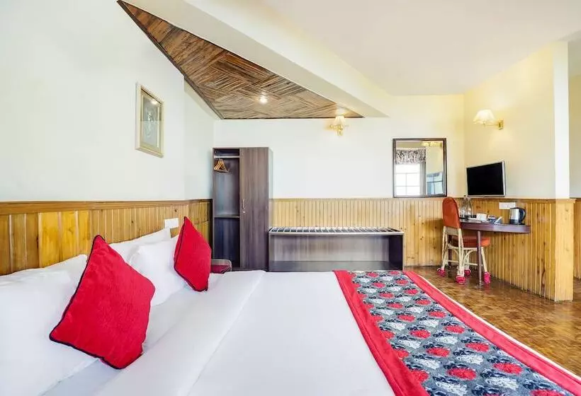 Hotel Summit Newa Regency