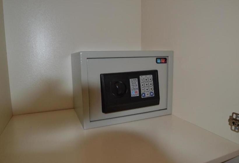 Apartamentos Marina Suites