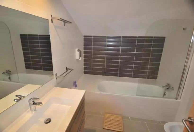 Apartamentos Marina Suites