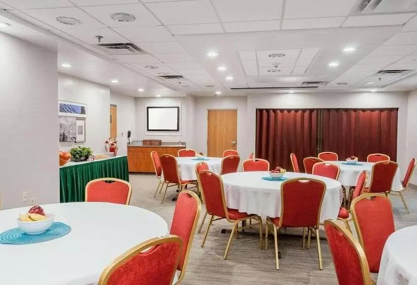 호텔 Country Inn & Suites By Radisson, Cookeville, Tn
