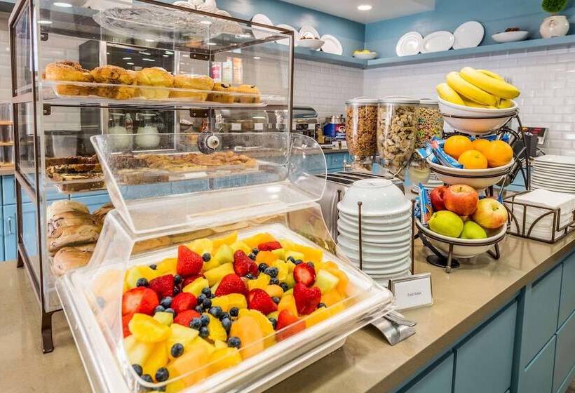 호텔 Country Inn & Suites By Radisson, Cookeville, Tn