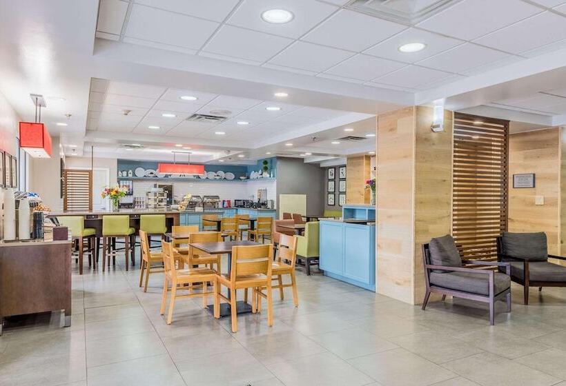 호텔 Country Inn & Suites By Radisson, Cookeville, Tn