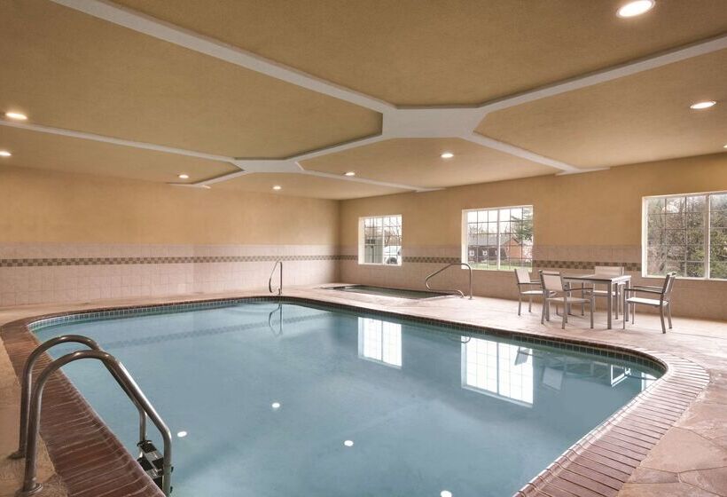 酒店 Country Inn & Suites By Radisson, Valparaiso, In