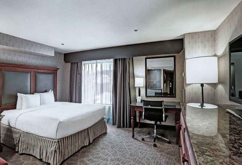 هتل Alpenrock Breckenridge, Curio Collection By Hilton