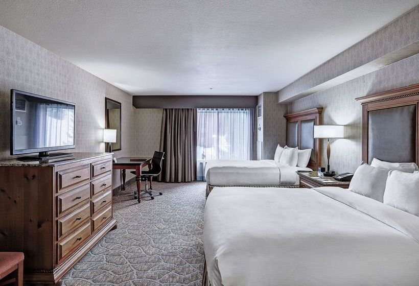 هتل Alpenrock Breckenridge, Curio Collection By Hilton