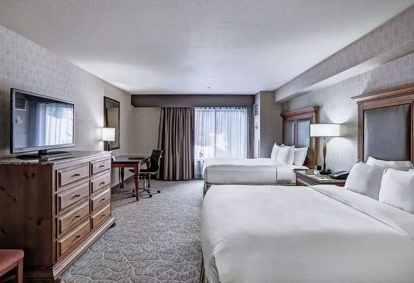 Hotel Alpenrock Breckenridge, Curio Collection By Hilton