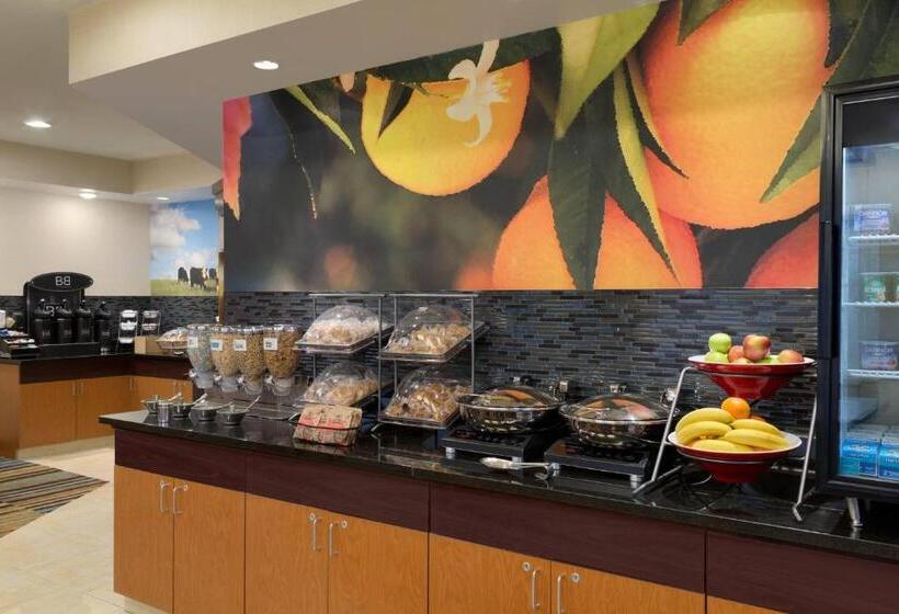 هتل Fairfield Inn & Suites Bismarck North