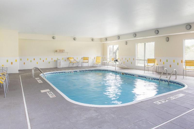 호텔 Fairfield Inn & Suites Greeley