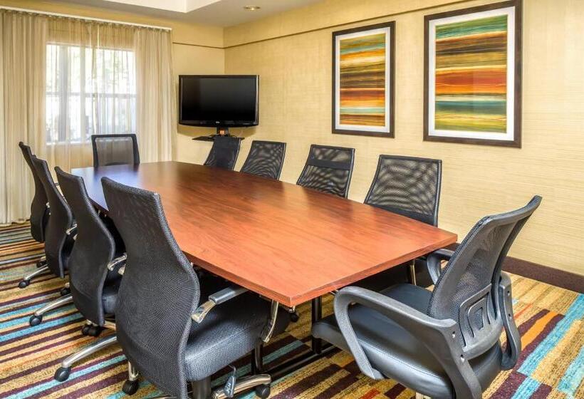 호텔 Fairfield Inn & Suites Jacksonville Airport