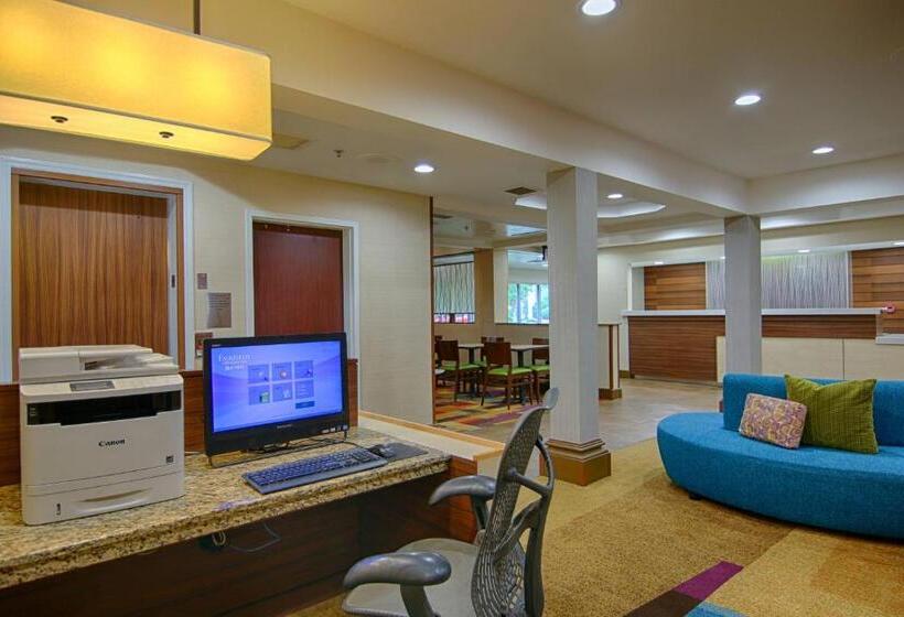 호텔 Fairfield Inn & Suites Jacksonville Airport