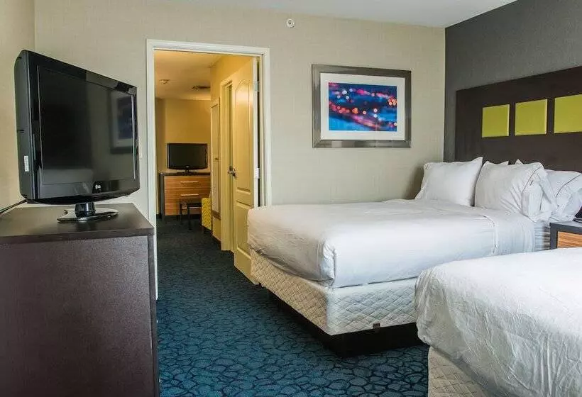 בית מלון כפרי Holiday Inn Express Jackson, An Ihg