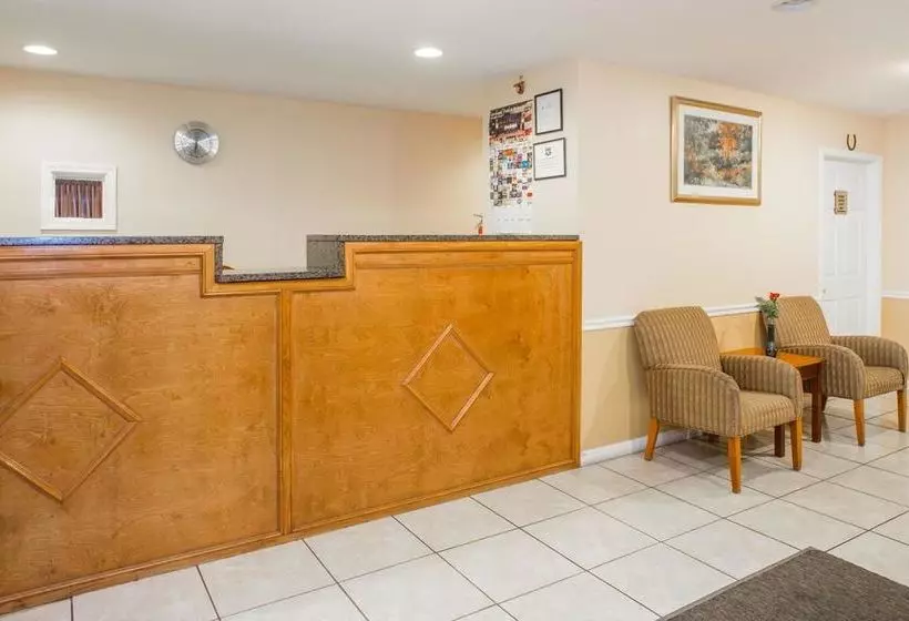 호텔 Knights Inn Grenada Ms