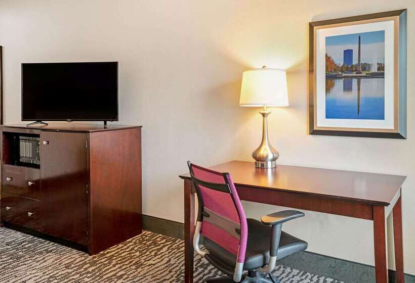 فندق La Quinta By Wyndham Houston   Magnolia