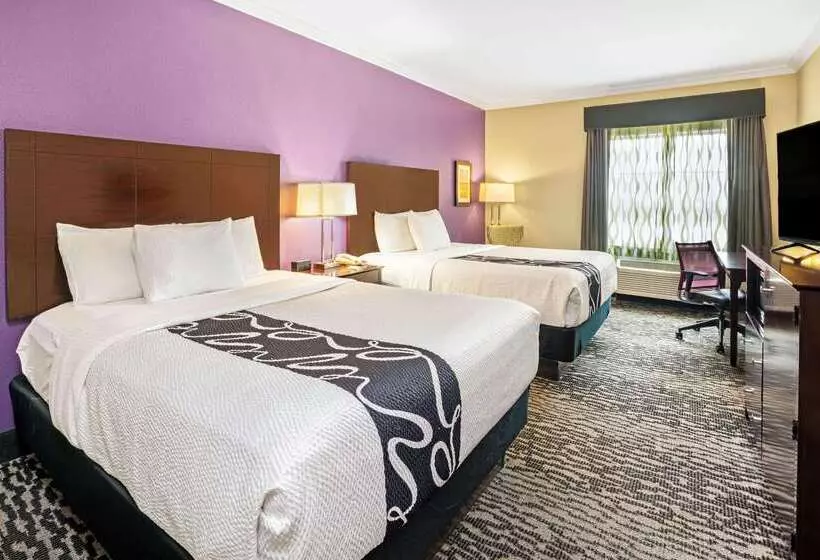 酒店 La Quinta By Wyndham Houston Magnolia