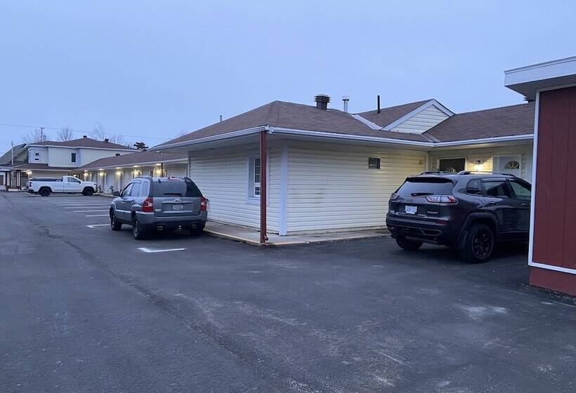 فندق Lakeshore Suites