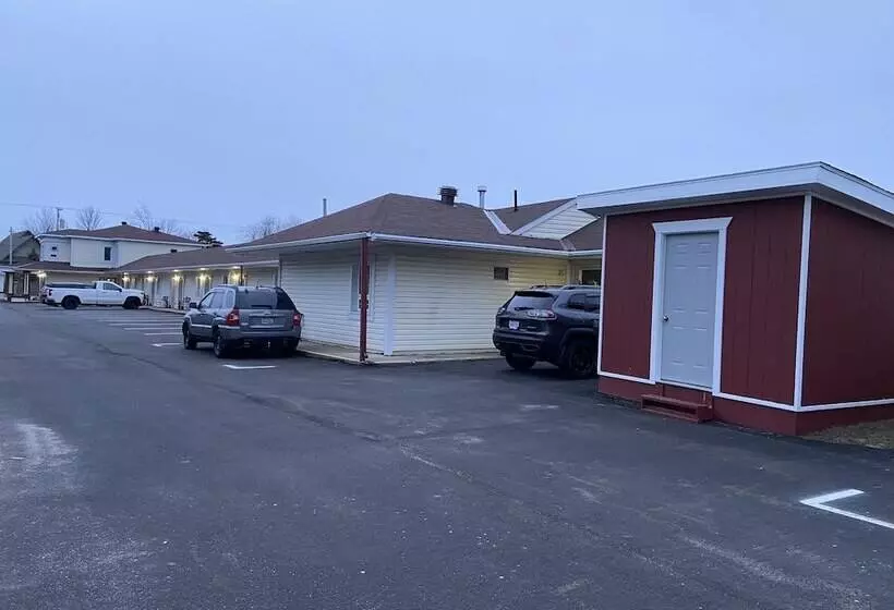 酒店 Lakeshore Suites