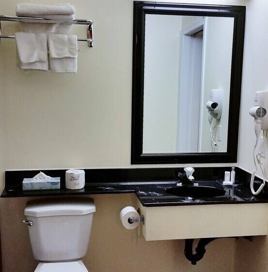 فندق Lakeshore Suites