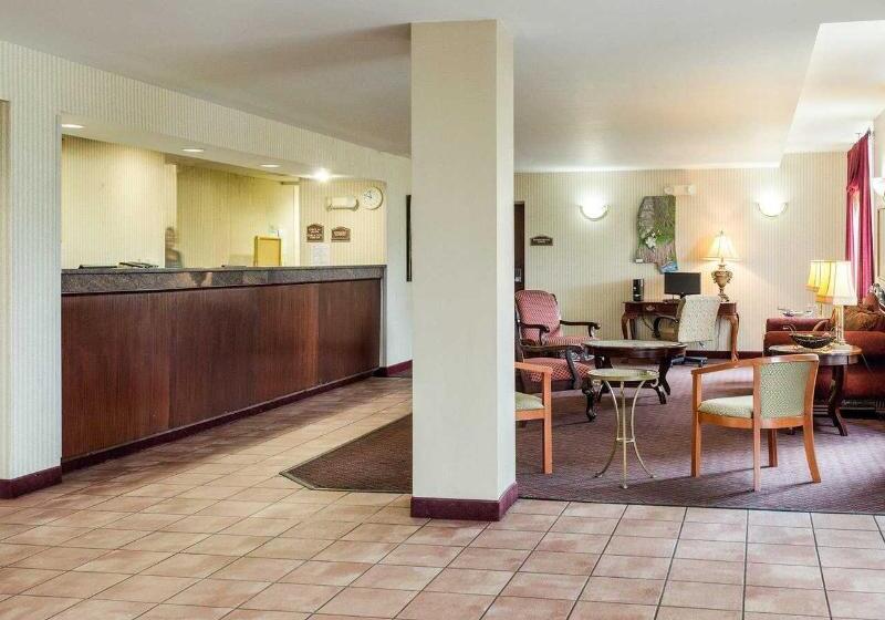 Отель Rodeway Inn