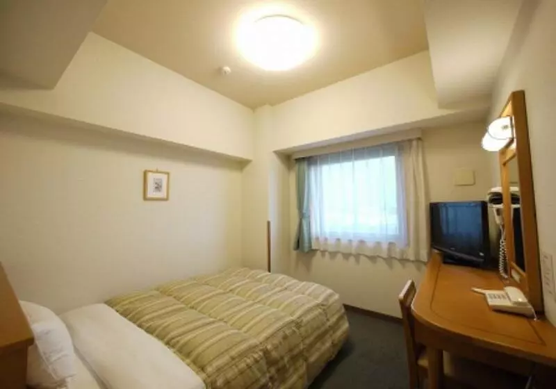 Отель Route Inn Tsubamesanjo Ekimae